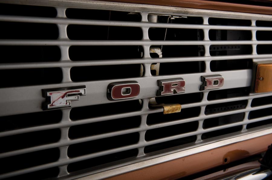  Ford Bronco Ranger Wagon 1973 года  (фото 6 из 12)
